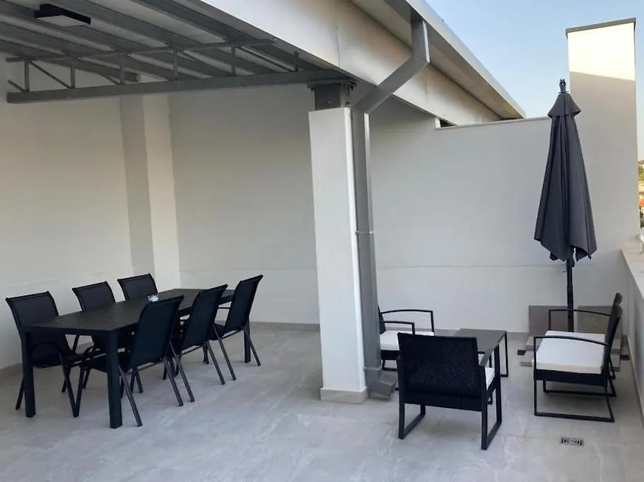 Fun In The Sun! Apartment Zadar